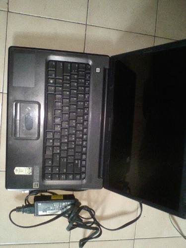 Laptop Hp Compaq F700 Para Repuesto