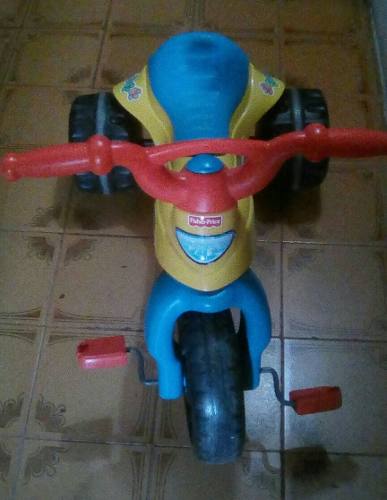 Triciclo Fisher Price - Diego Go