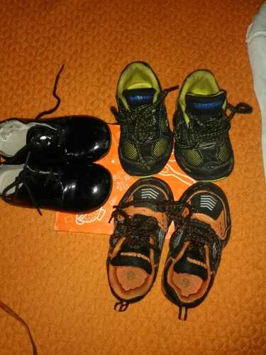Zapatos Niño Bebe Talla 22 Y 23