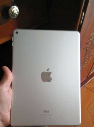 Ipad Air 2 Wiffi Modelo A Solo Para Repuesto