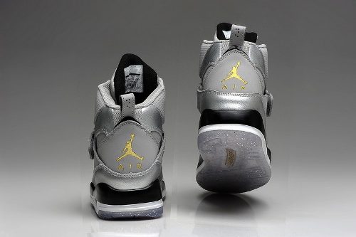 Zapatos Jordan
