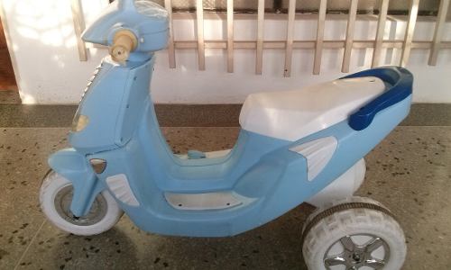 Moto Montable Electrica Niño Disney