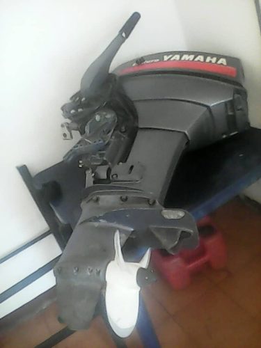Motor Yamaha 40 Pata Larga Muy Conservado $ Toda Prueba