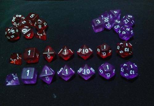 Set De 7 Dados Para Juegos De Rol. Dungeons And Dragons D20