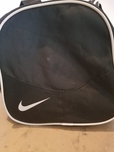 Bolso Nike Negro Usado, Importado Talla M.
