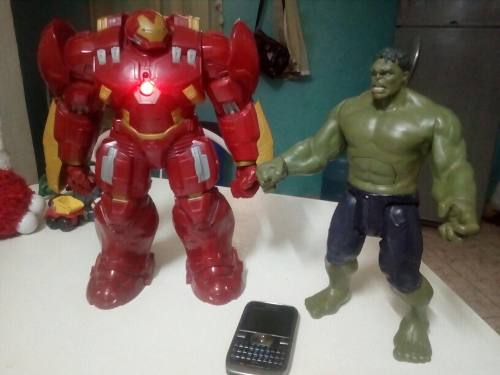 Muñecos Avengers Hulk Y Iron Man Importados