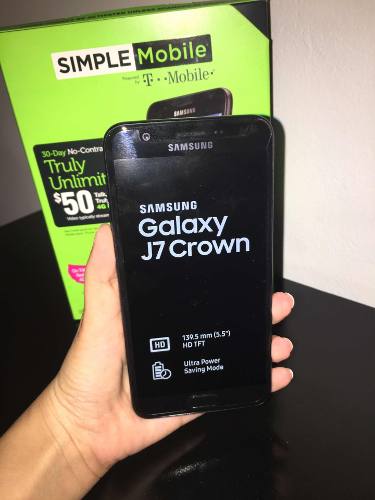 Teléfono Celular Samsung Galaxy J7 Crown