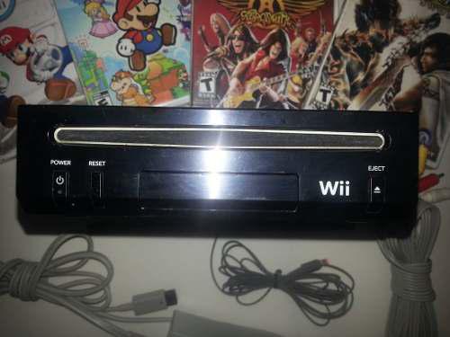 Wii Black Con 4 Juegos + Sus Cables..sin Control (usado)