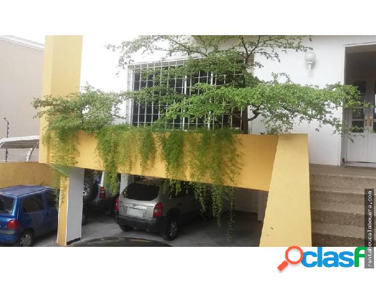 Casa en Venta Altamira MB1 MLS18-15858