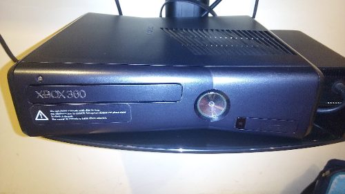 Xbox 360 Slim