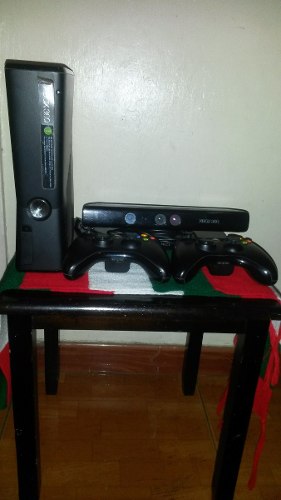 Xbox 360 Slim Con Kinect