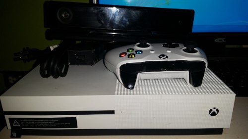 Xbox One S - Modelo  De 500gb Consola + Control + Kinect