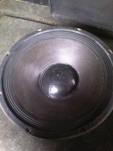 Medio Bajo De 15 Jbl