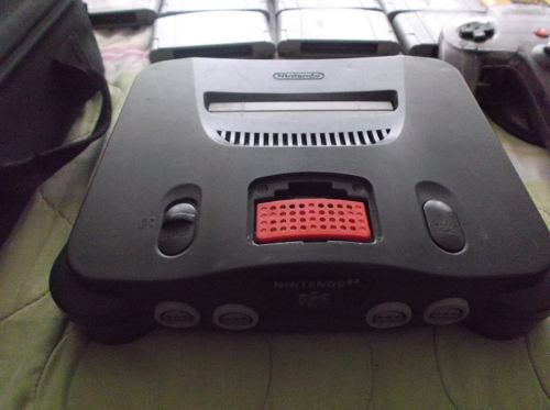 Nintendo 64, 2 Controles + Juegos