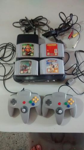 Nintendo 64 Bien Conservado 4 Juegos Y 2 Controles