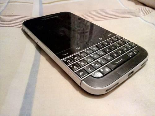 Blackberry Classic Q20 Sqc100-1 4g Digitel Liberado (usado)