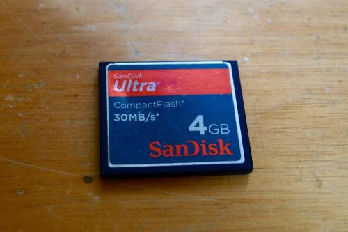 Memoria Compact Flash Sandisk 4gb Fotografia