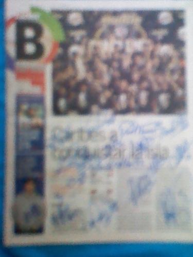 Periodico Autografiado Por El Equipo De Caribes