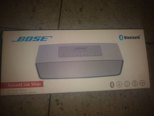 Corneta Bose Portatil Soundlink Bluetooth Usb Mp3 Radio