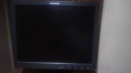 Monitor Lenovo 15