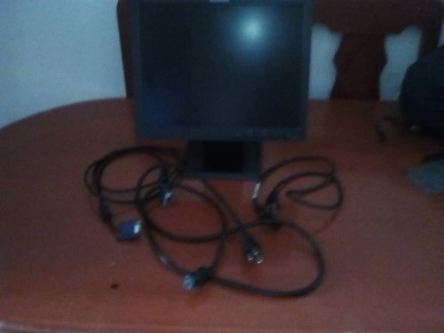 Monitor Lenovo 17 Pulgadas