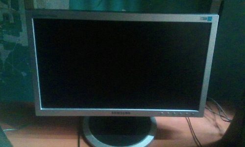 Monitor Samsung Modelo 740nw De 17 Pulgadas Hd