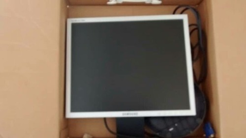 Monitor Samsung Syncmaster 740 N - 17 Pulgadas