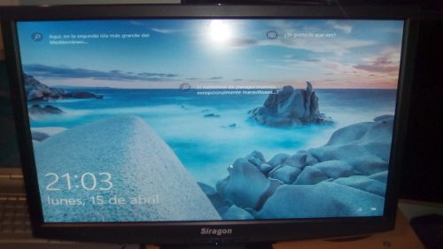 Monitor Siragon Lcd De 21.5 Pulgadas En Excelente Estado