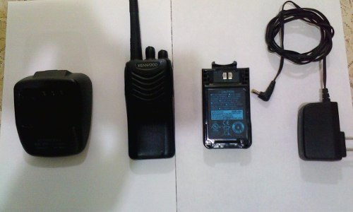 Radio Portatil Kenwood Mod:tk 