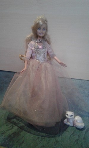 Barbie Princesa Con Su Mascota