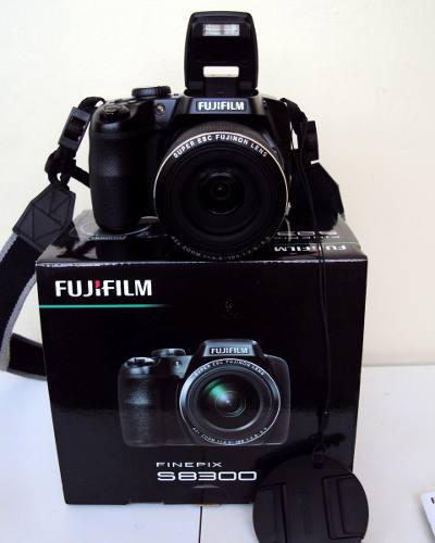 Camara Fujifilm Finepix 16.2mp 42x  Video Hdmi Usada
