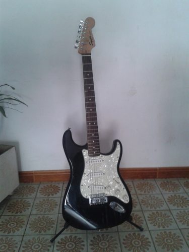 Combo Guitarra Eléctrica Fender Squier