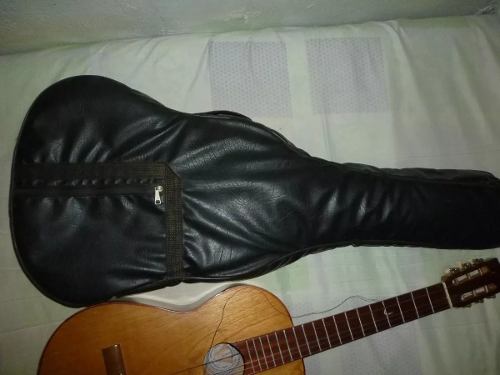 Forro De Cuero Acolchado Para Guitarra Acustica