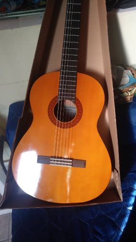 Guitarra Acustica Yamaha C-40