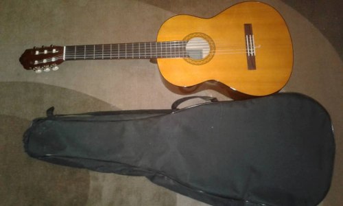 Guitarra Acustica Yamaha C40 Con Forro Acolchado