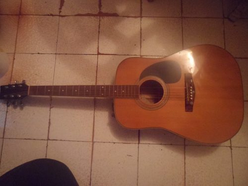 Guitarra Eagle Electroacustica