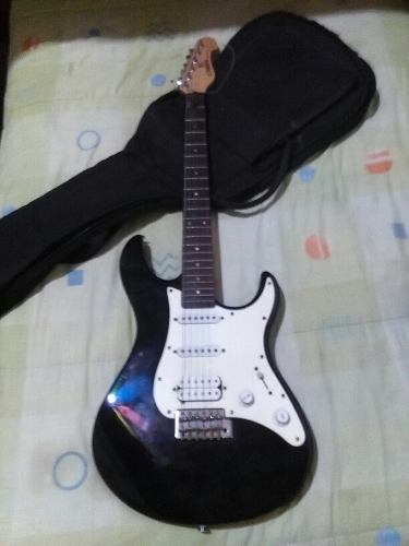 Guitarra Electrica Yamaha Eg 112 C