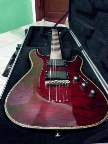 Guitarra Schecter Hellraiser C1