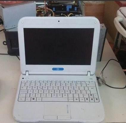 Mini Laptop Cq C-*a-*n-*a-*i-*m-*a + Bam Digitel 3g