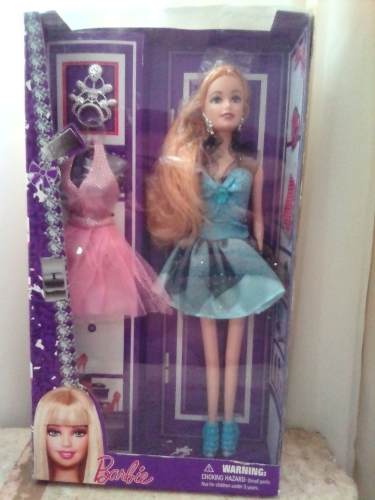Muñeca Barbie Clasica Con Accesorios
