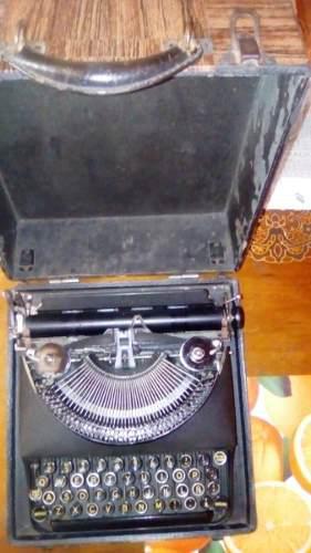Se Vende Máquina De Escribir Antigua Remington
