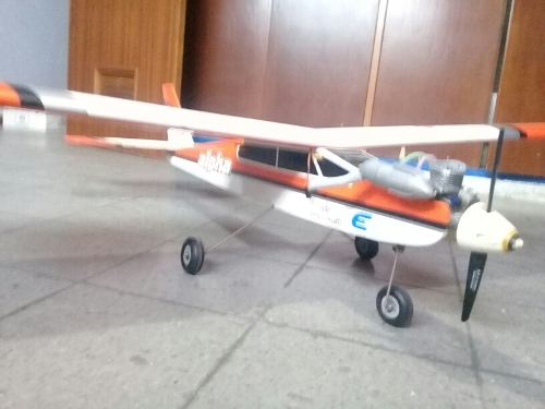 Avion Aeromodelismo Alpha Hangar9