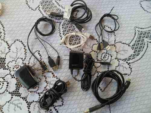 Cables Para Cargar Controles De Play O Celulares Motorola
