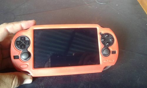 Excelente Consola De Vídeo Psp Vita Marca Sony