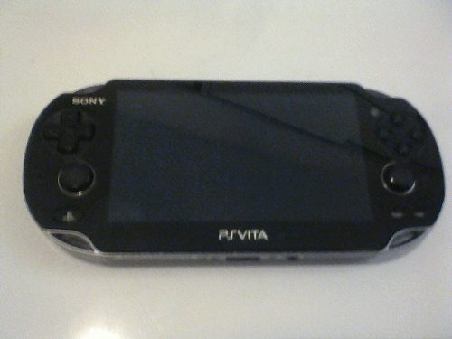 Ps Vita Sony Usado Con Juego Incluido Y Cargador