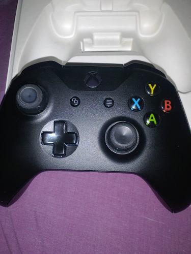 Xbox One S Control