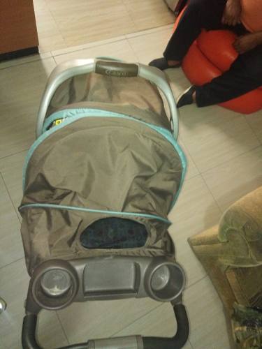 Coche Con Porta Bebe Marca Graco