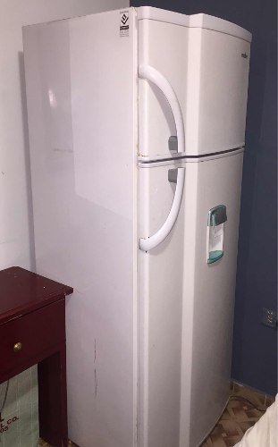 Nevera Refrigerador Con Escarcha Mabe