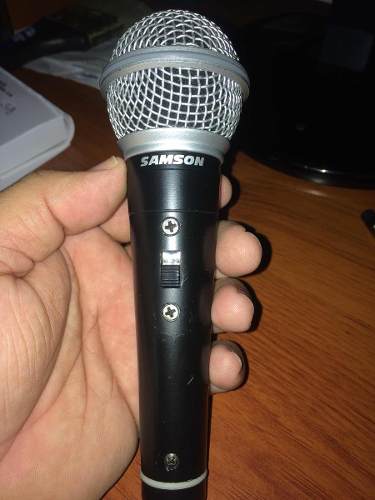 Microfono Profesional Samson R21s Para Voz