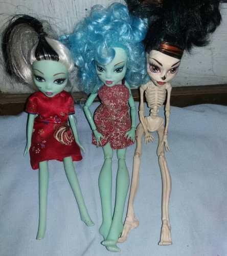 Muñecas Mounster High